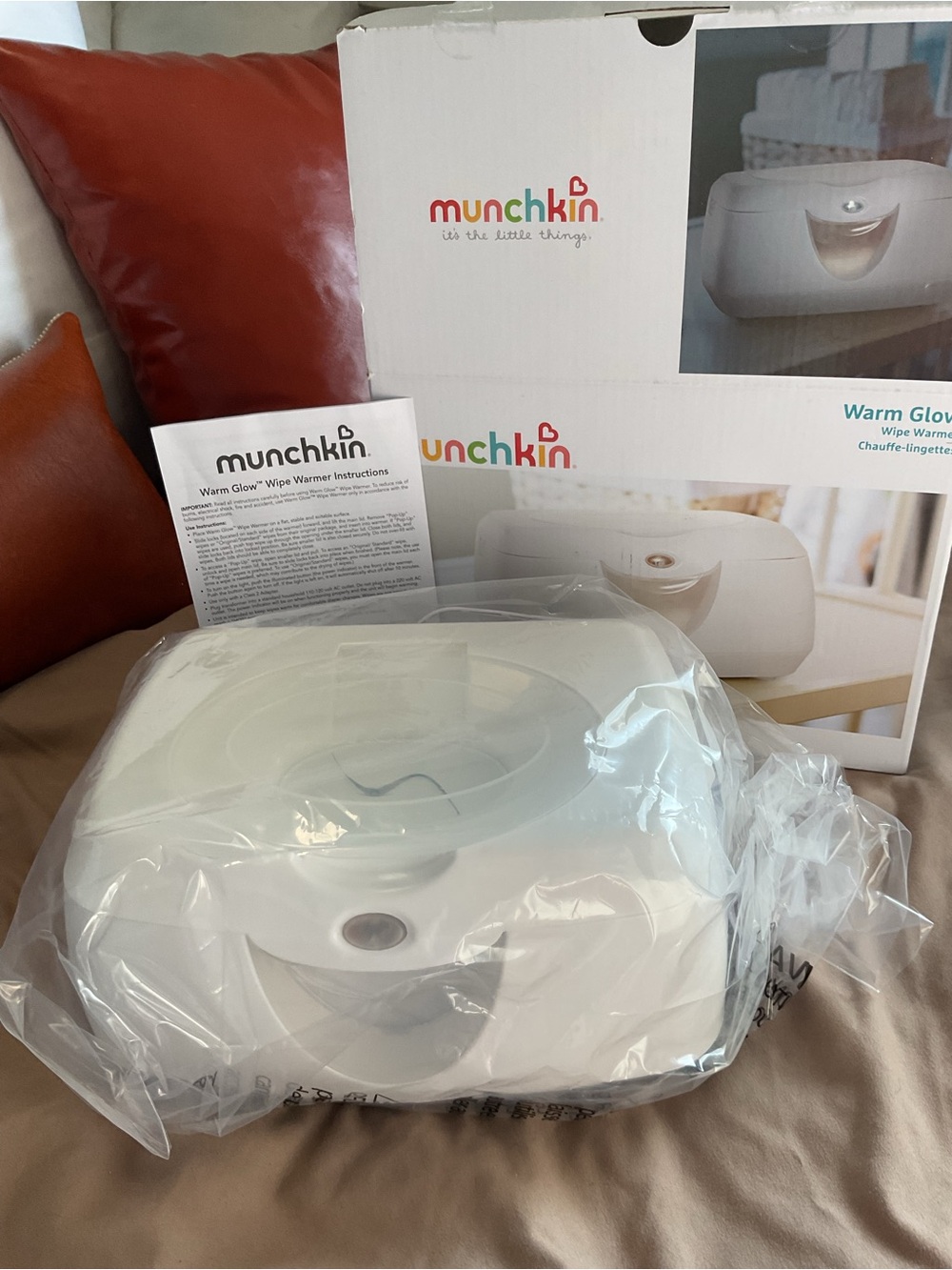 Munchkin White Warm Glow Wipe Warmer with Soft Night Light